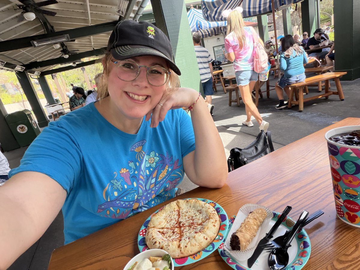 Alicia Stella tweet media