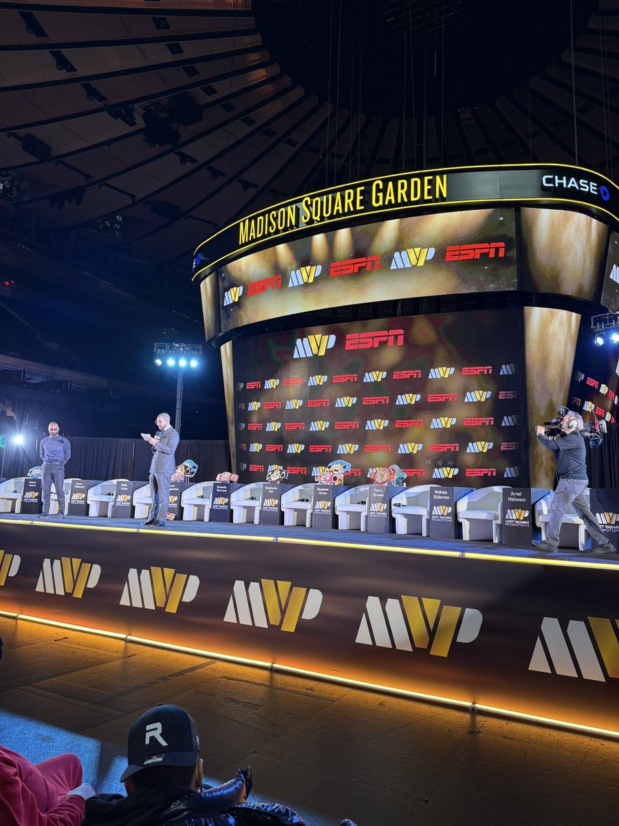 Dan Canobbio tweet media