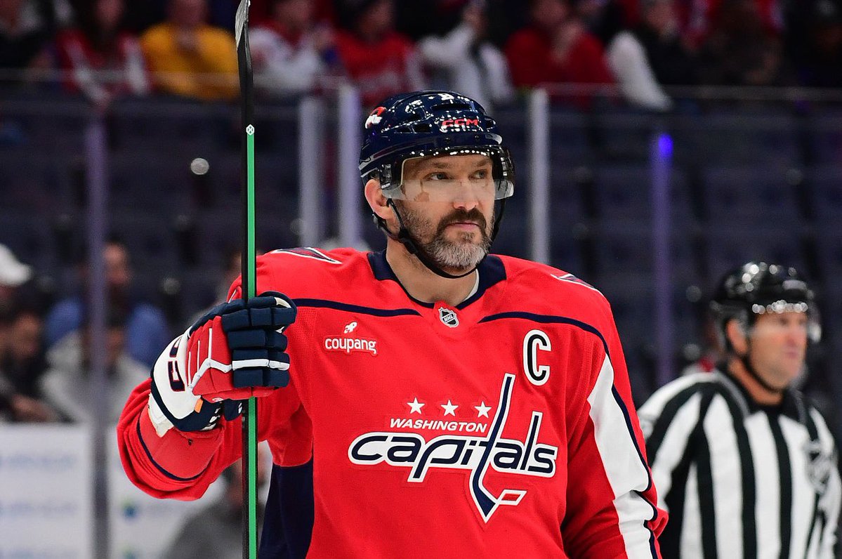 PuckEmpire tweet media