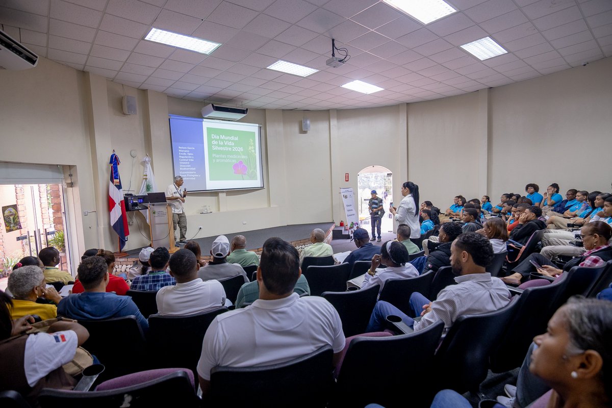 Ministerio de Medio Ambiente RD tweet media