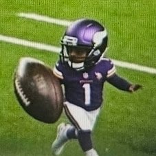 #NewProfilePic

#thefootballisbiggerthankylermurray