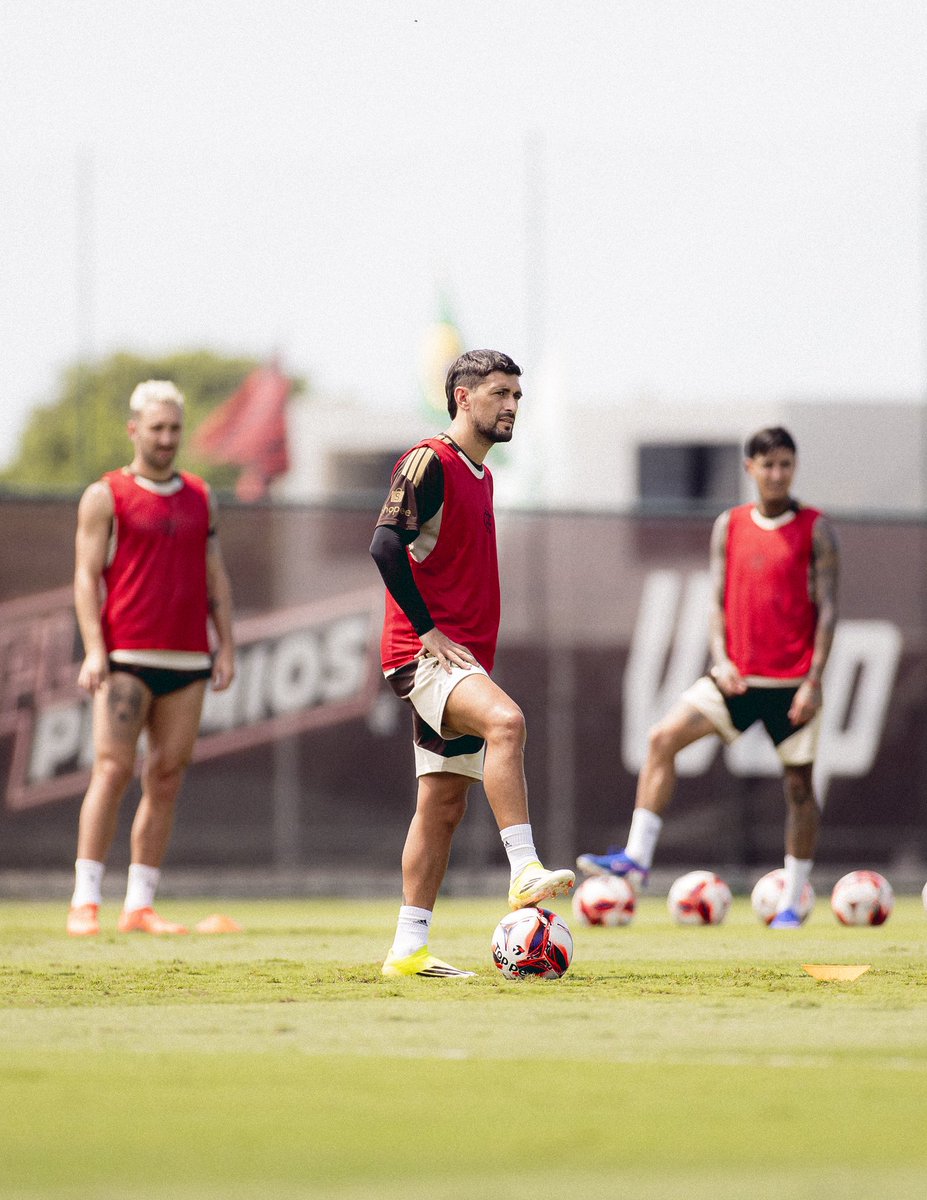 acervodoarrasca's tweet photo. Arrasca no treino de hoje! https://t.co/x3nTH6mwyj