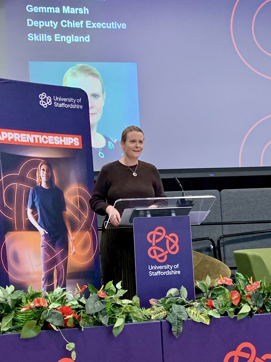 Jenny Amphlett tweet media