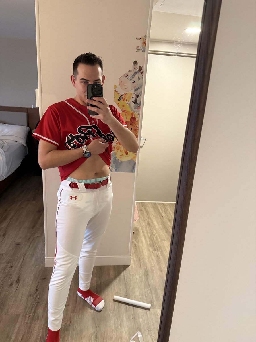 LittleSkipper tweet media