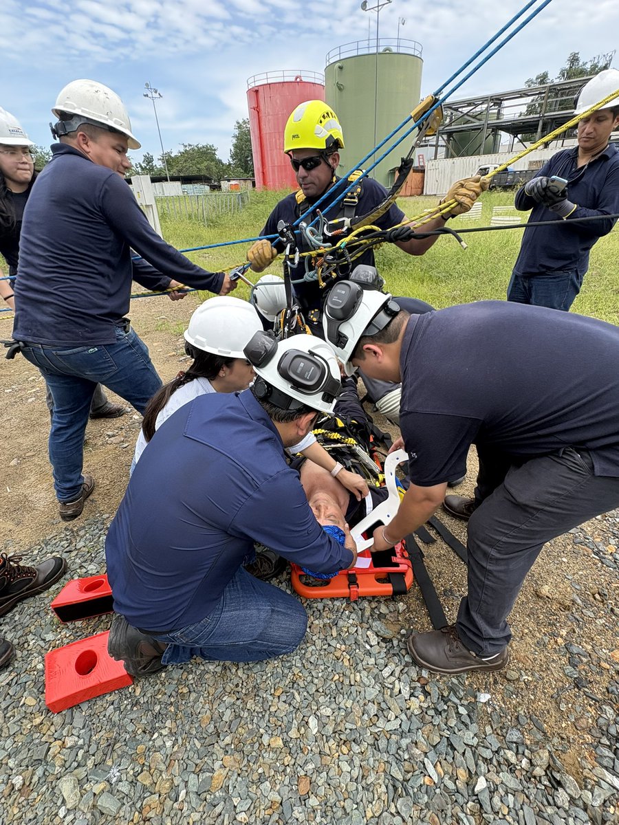 CELECTermogasMachala tweet media