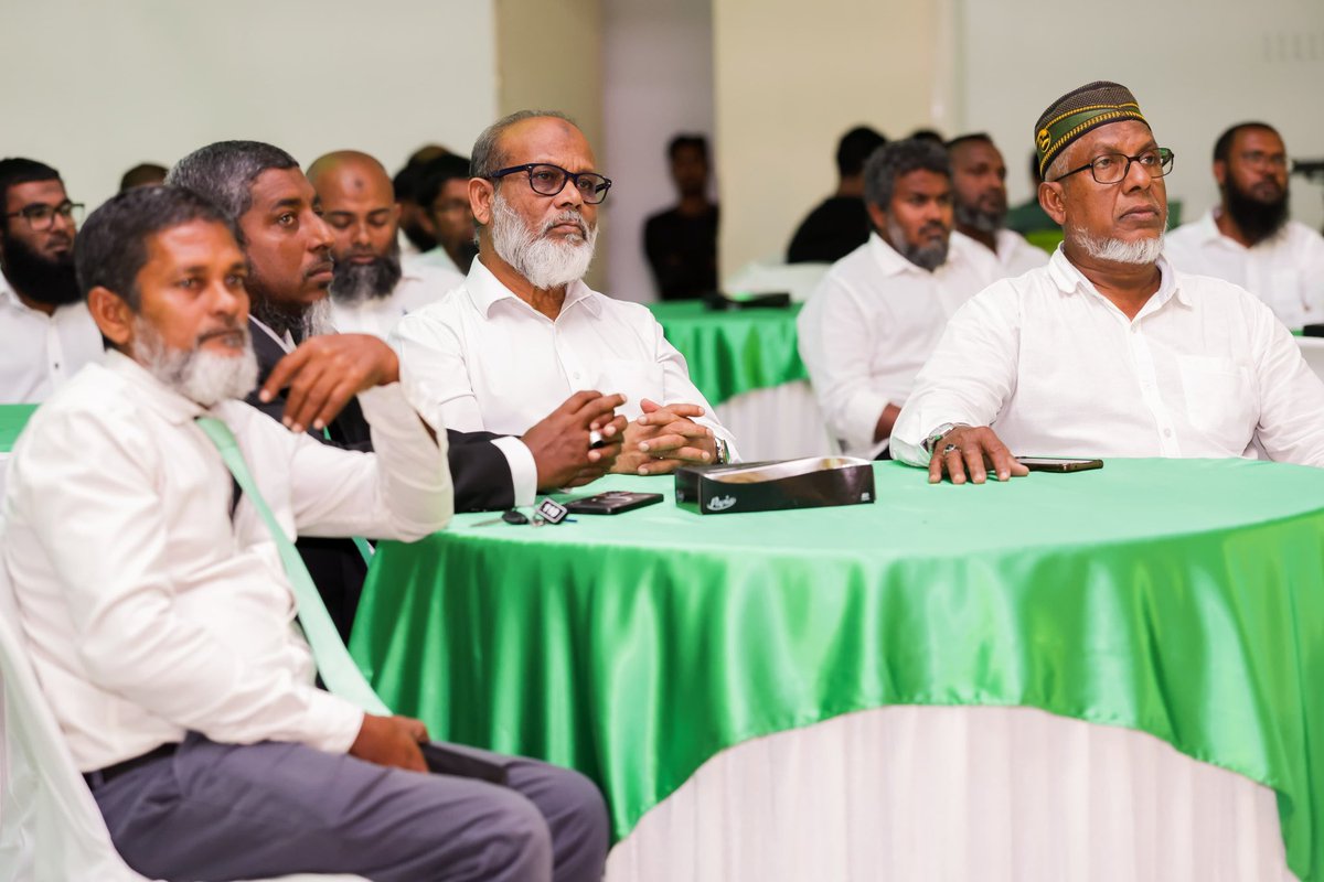 Adhaalath Party tweet media