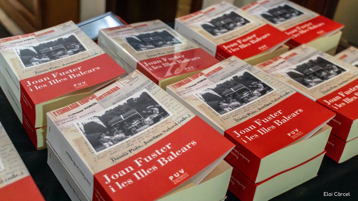 📸 Unes imatges de la presentació hui del llibre “Joan Fuster i les Illes Balears”, editat per Damià Pons i Josefina Salord, comissaris de l’Any Joan Fuster a les Illes Balears, amb les intervencions de Damià Pons, Josefina Salord i Salvador Ortells.