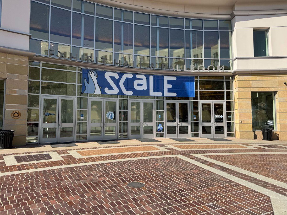 CtrlIQ's tweet image. . @socallinuxexpo is officially underway!

In just a few hours the expo hall opens, and you'll find us at booth 412. Stop by to grab a shirt, pick up some stickers, and chat with the CIQ team about what we've been building.

See you on the floor!
#SCaLE #OpenSource #RockyLinux