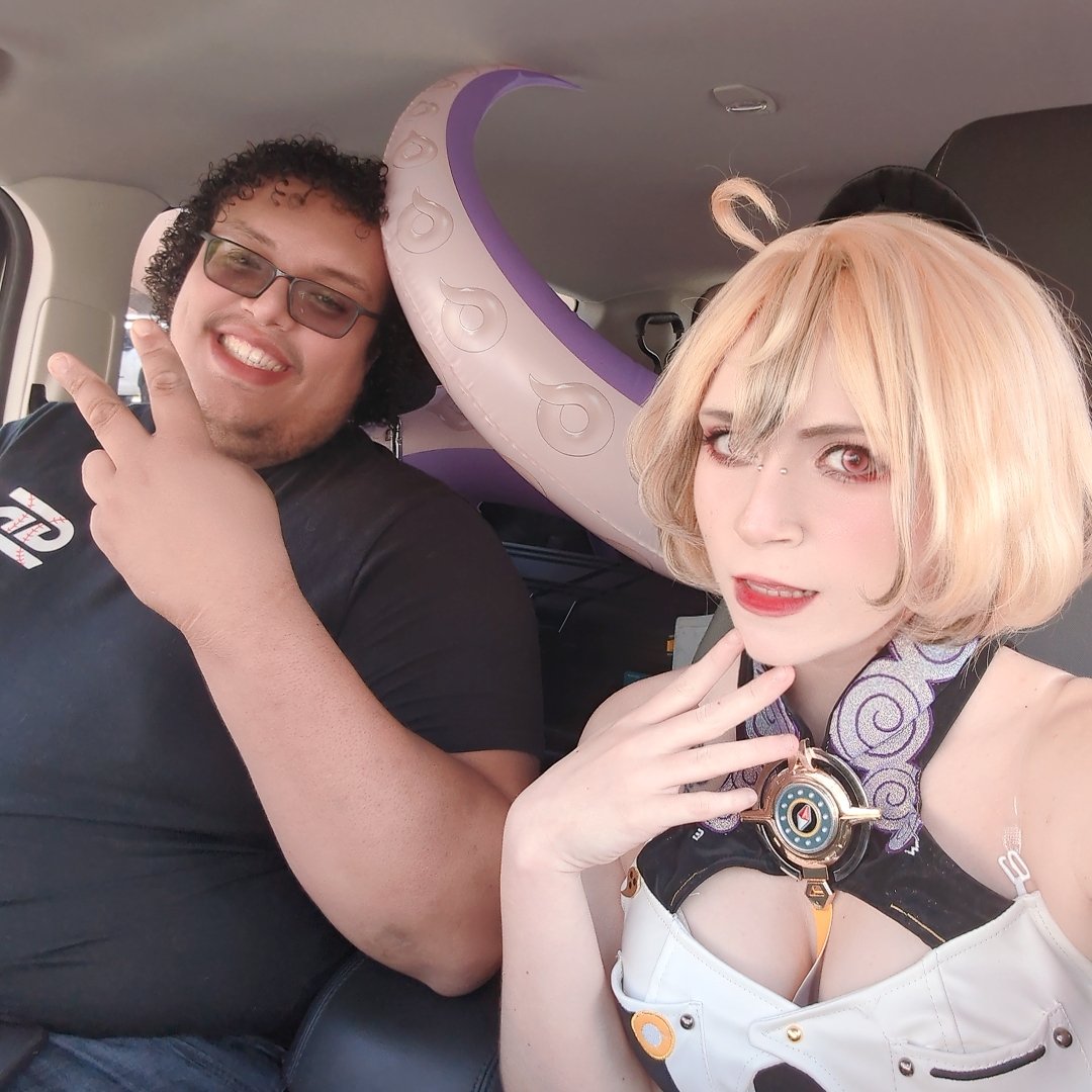 yachi🌸🔜 MEGACON ORLANDO. tweet media