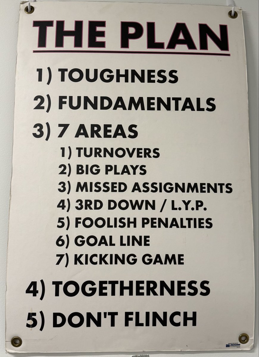 Brett Nichols tweet media