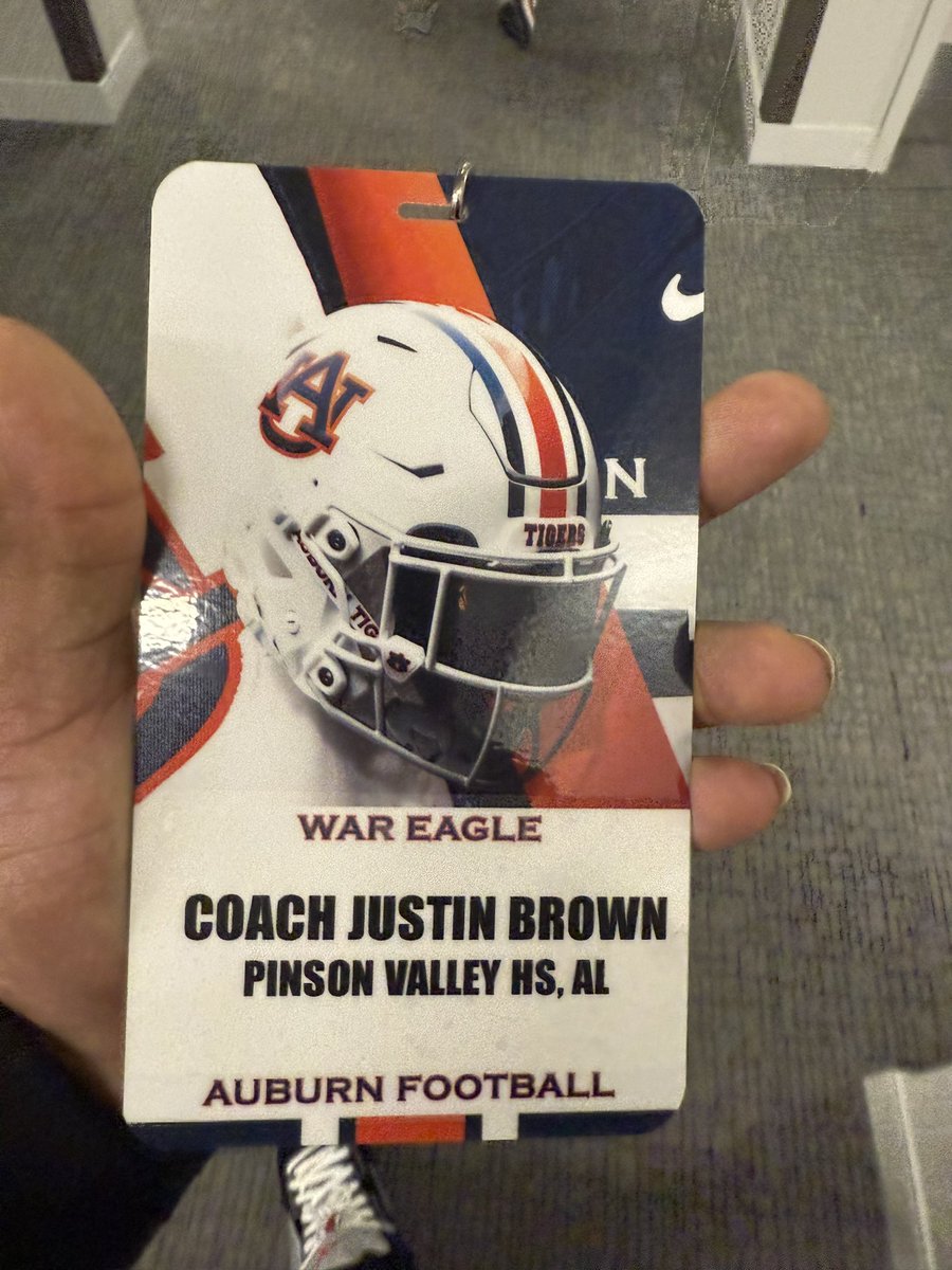 Coach Justin Brown tweet media