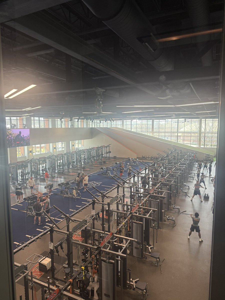 Coach Justin Brown tweet media