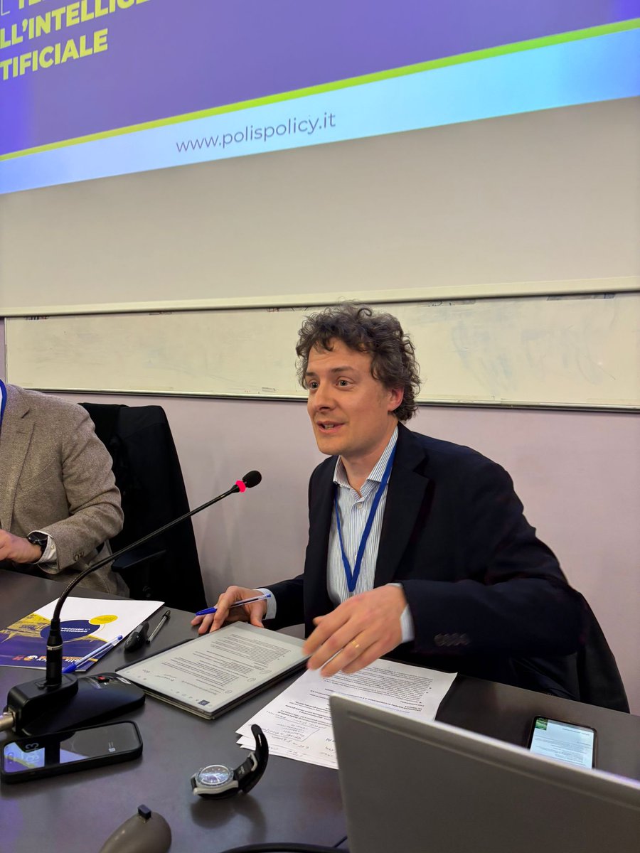 Polis Policy tweet media