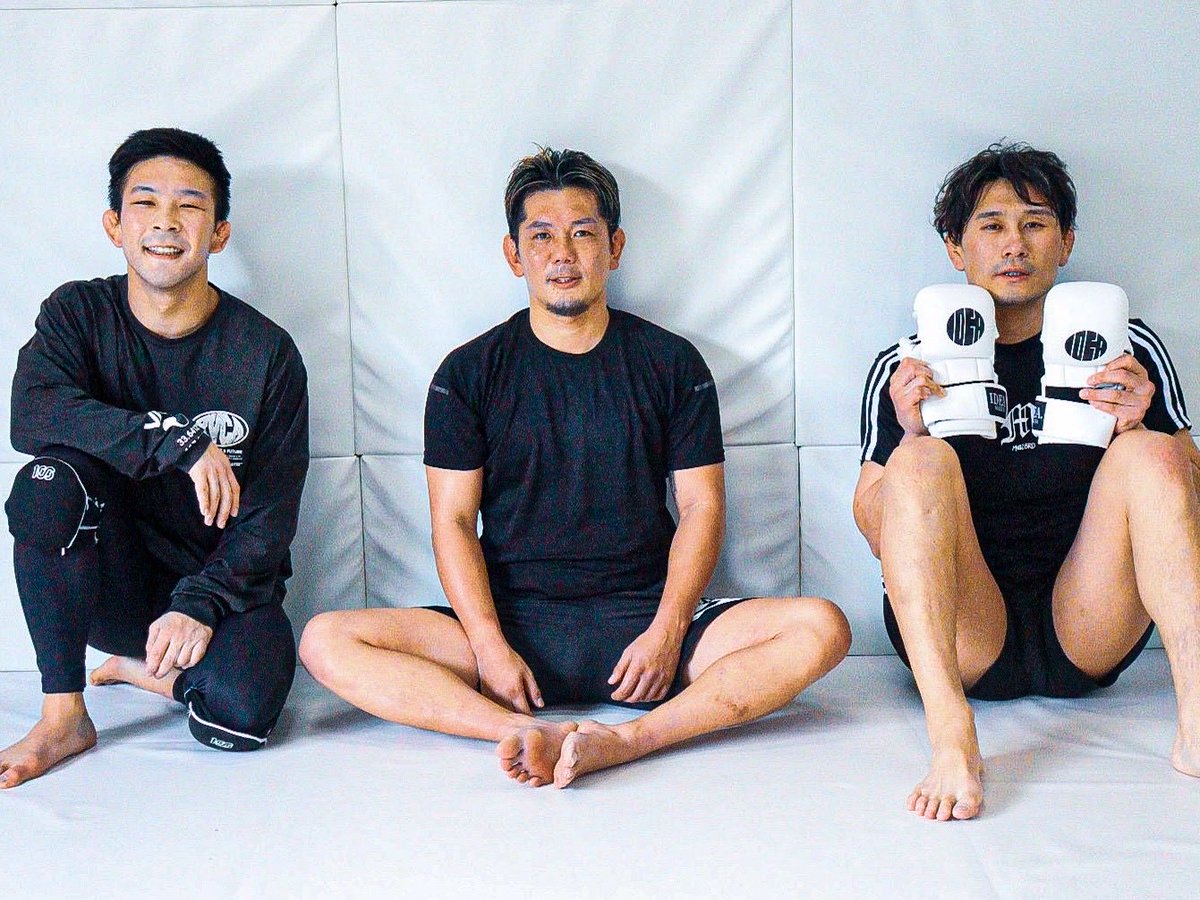 皇治 tweet media