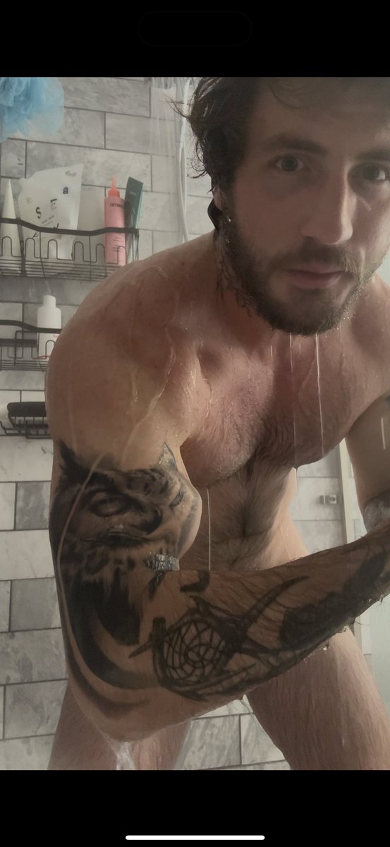 uncutking tweet media