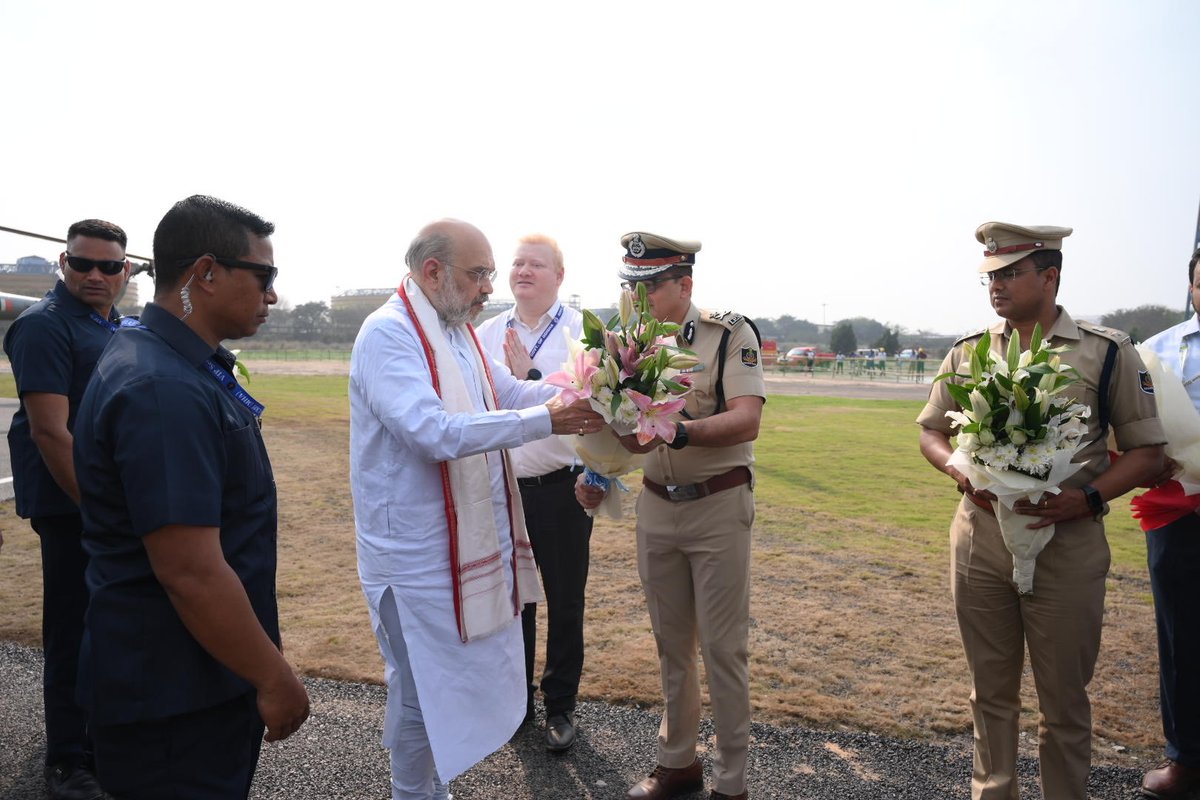 Satya0168's tweet photo. Police Arrangements for Hon'ble Union Home Minister Amit Shah's Visit at IFFCO Paradip today.
#AmitShah #OdishaPolice #Cuttack #CentralRange #CISF #IFFCO #Jagatsinghpur #Paradip #Odisha #Bhubaneswar @AmitShah @AmitShahOffice https://t.co/JfJiHw6UED
