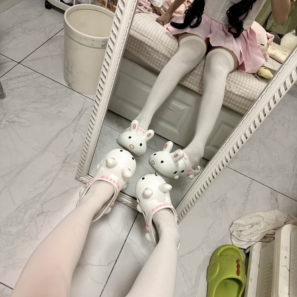 fei0lilis's tweet photo. 看到此条的煞笔贱畜们点赞自动欠祖宗20～🖤转发欠我18.88 私信会催收呢你只需要心甘情愿的被我抢钱我什么都不会给你，不过这样对你们来说很爽吧？我对你们真是太好了，让你们在我这里展现价值，煞笔还钱
#ATM #贡畜 #吸金 #ATM奴 #ATM打钱奴 #胁迫 #压榨 https://t.co/vh8R94vI5c