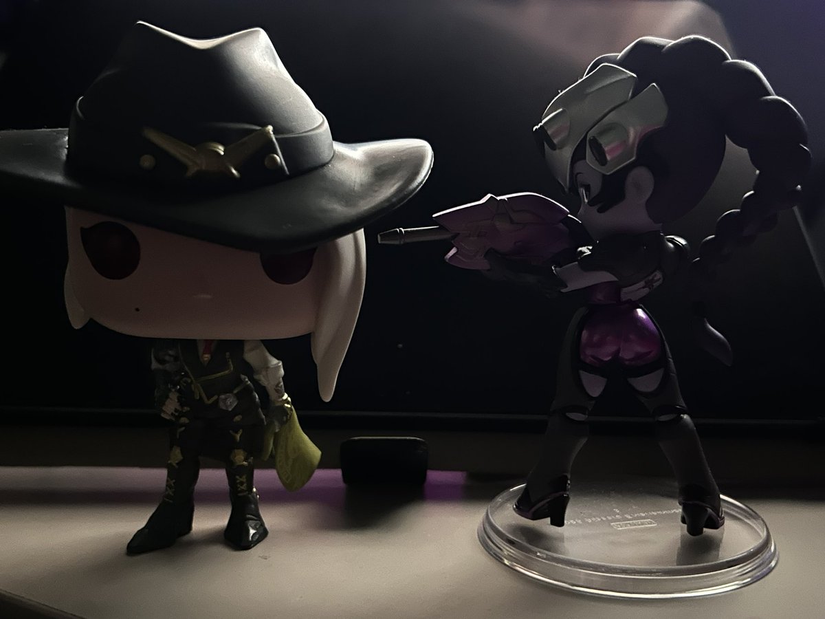 hungrycowgirl tweet media