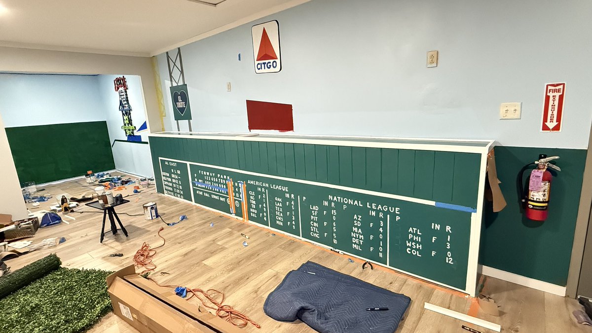 JayMccroy's tweet image. Making progress. Man, I wish AI could help me. 
#mancave