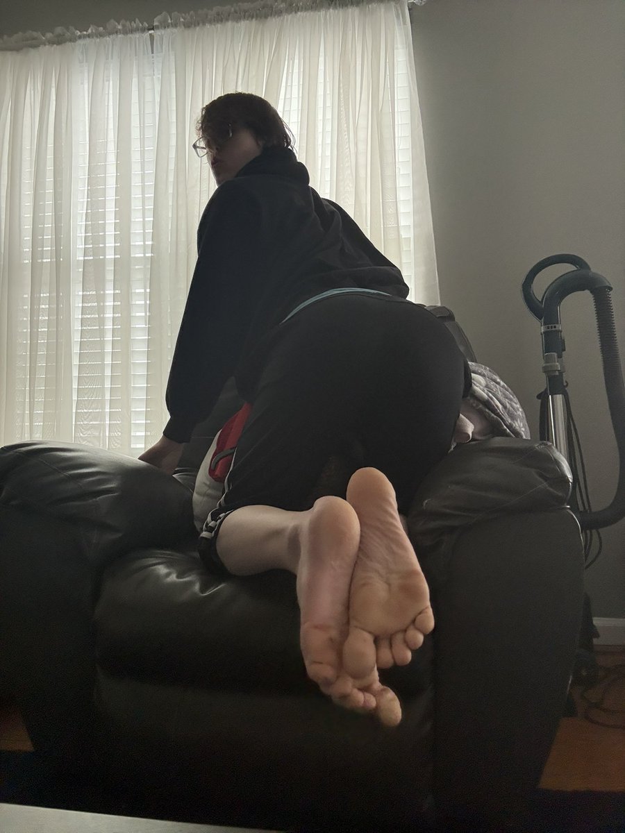 evansky33 tweet media