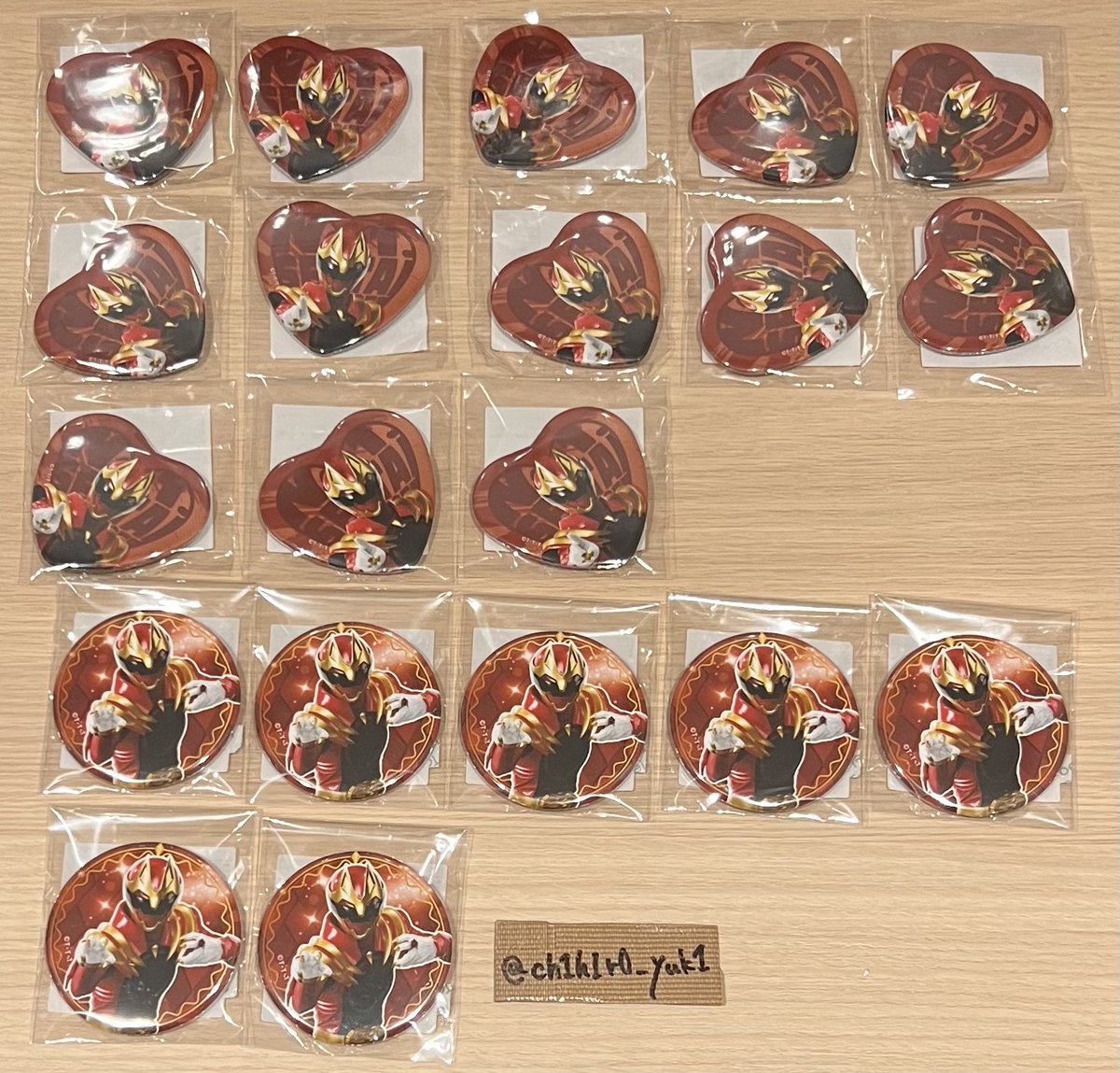 交換・譲渡】ナンバーワン戦隊ゴジュウジャー TOSくじ缶バッジ 譲：B