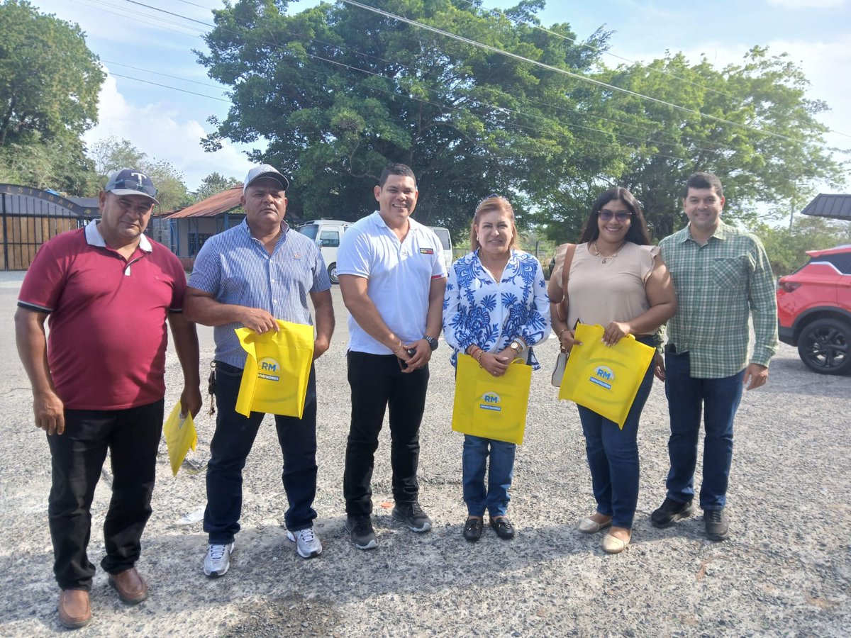 telloeneida04's tweet photo. Mientras algunos improvisan, RM se organiza. 💪
Bases activas, líderes formándose y estructura territorial en marcha rumbo al 2029, bajo la coordinación de Alma Cortés. El partido que más crece en Panamá no se detiene. @almacortes20 https://t.co/6WuKVlMszs