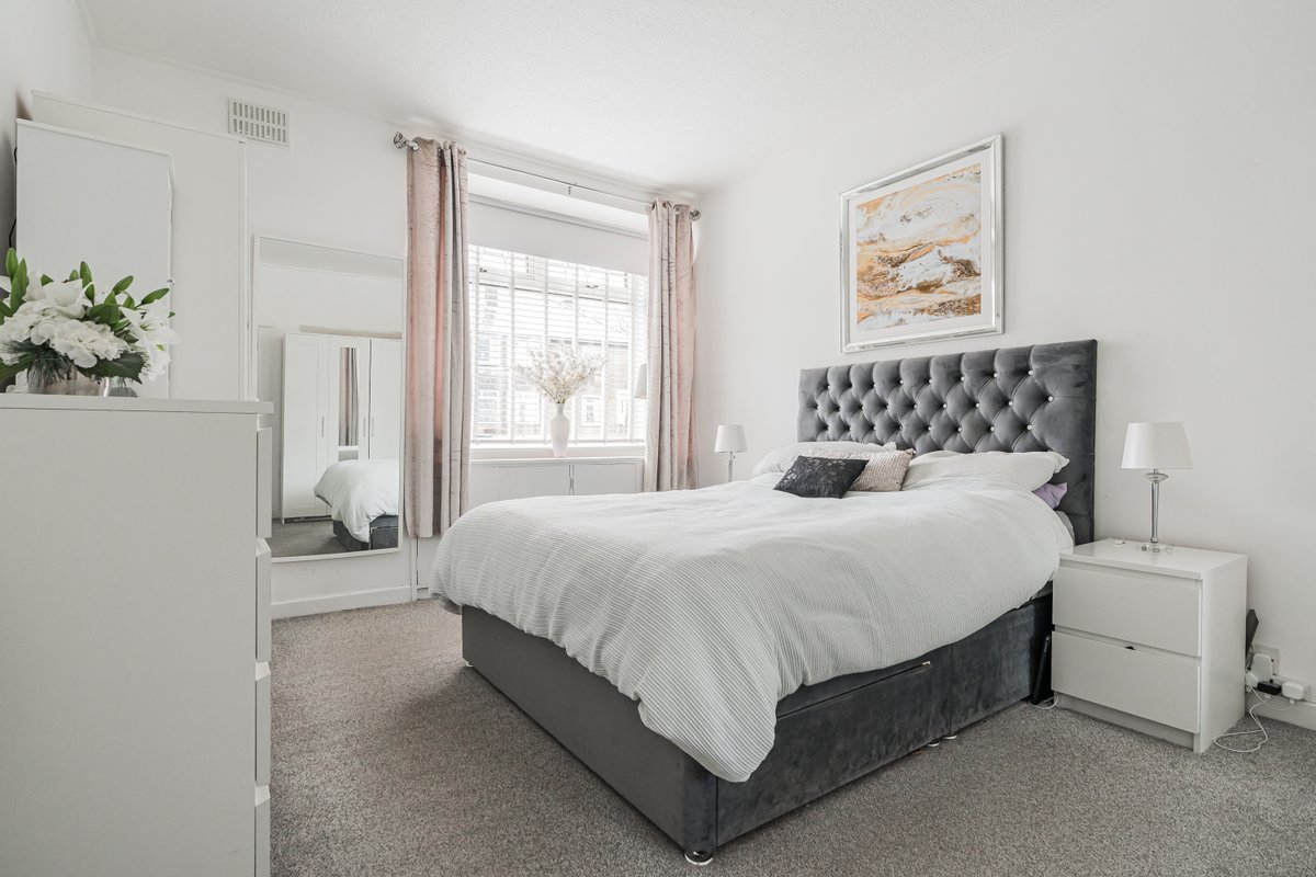 Neilsons Solicitors and Estate Agents tweet media