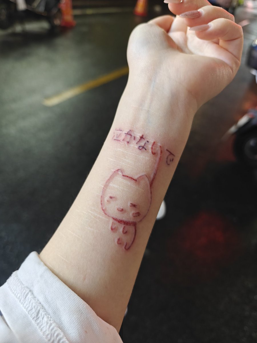 xiaxiazi_'s tweet photo. 不要哭泣 https://t.co/7ebvilXtV0
