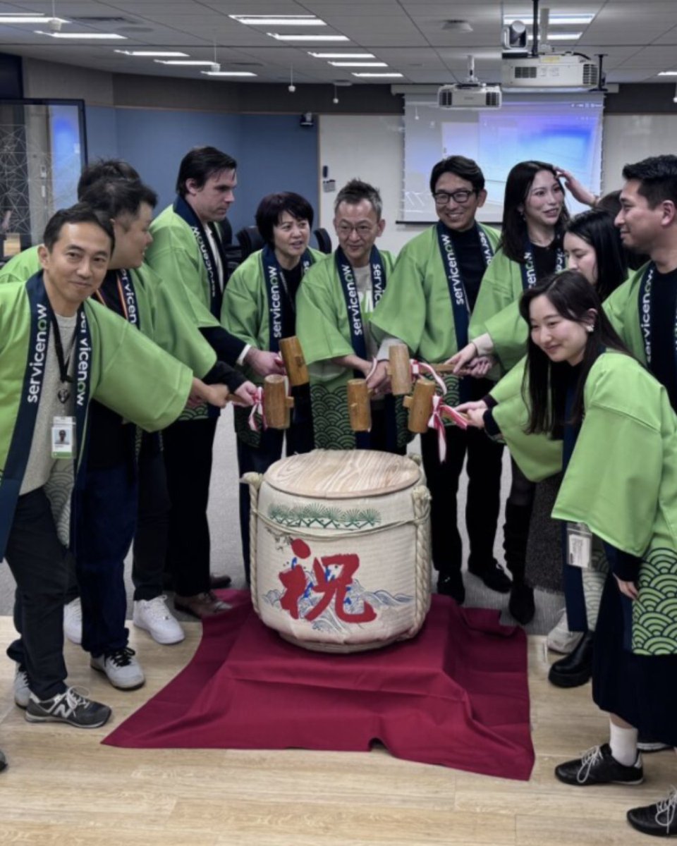 Life at ServiceNow tweet media