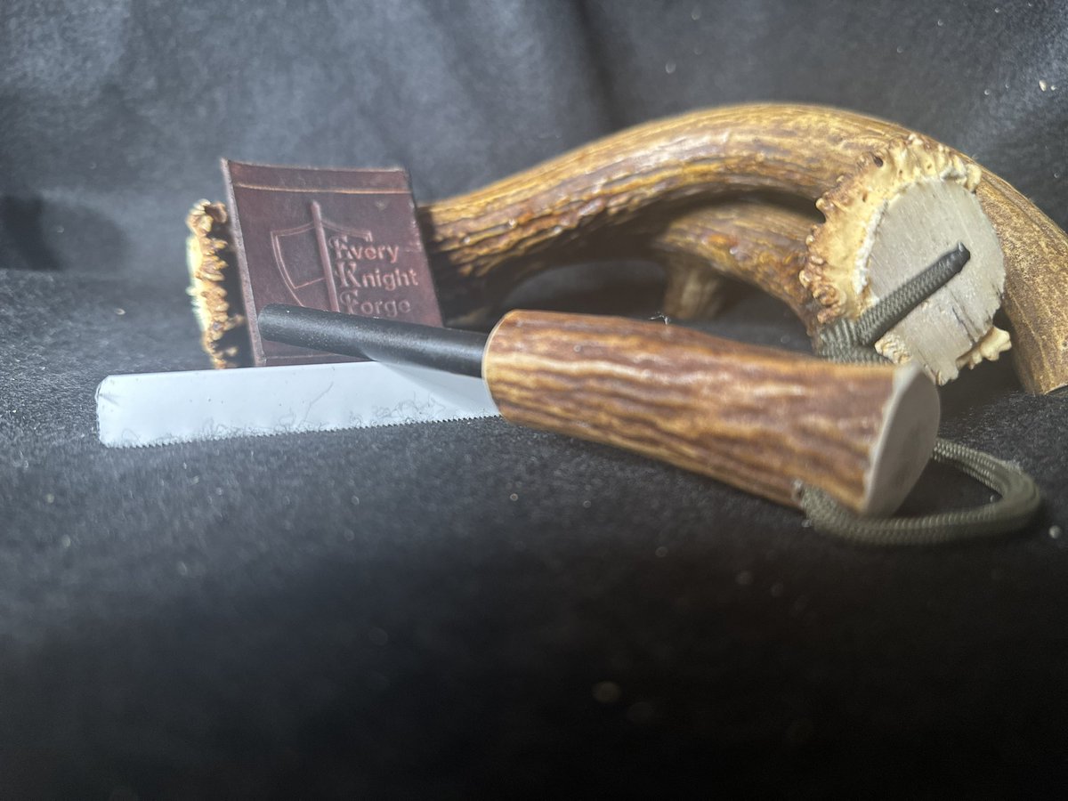 EKForgeLLC's tweet photo. This one is headed to Katie in DC.  May all your campfires start easy, burn bright, and keep you warm.

#preparedness #bugoutbag #Hunting #Fishing #Hiking #Prepper #firestarter #camping #campfire #ferro #ferrorod #ferrorods #fireskills #bushcraft  #survival #outdoors #nature https://t.co/1wiBz8TSyw