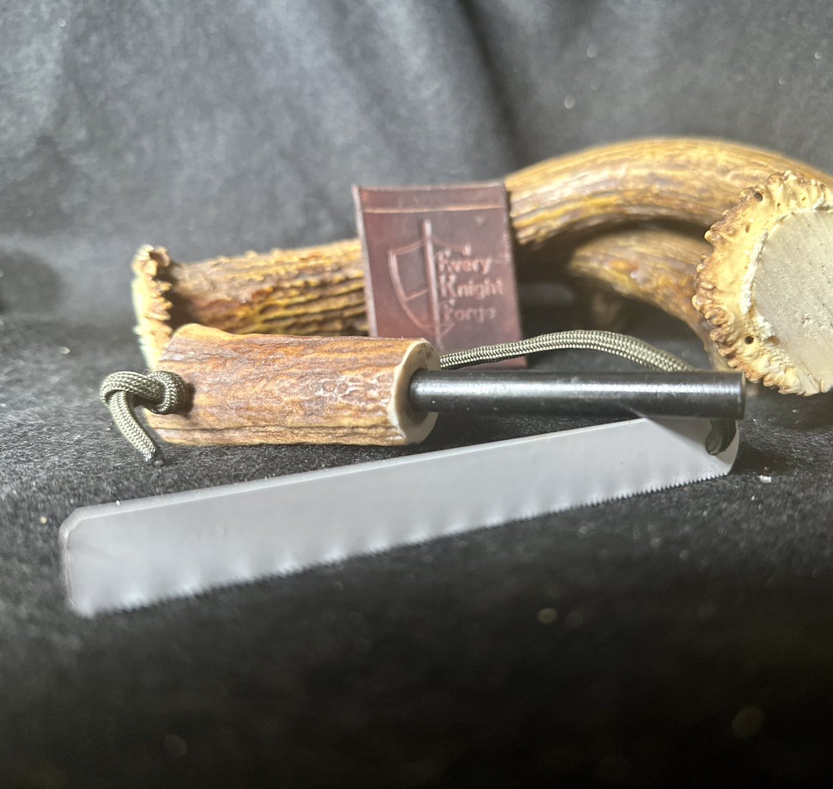 EKForgeLLC's tweet photo. This one is headed to Katie in DC.  May all your campfires start easy, burn bright, and keep you warm.

#preparedness #bugoutbag #Hunting #Fishing #Hiking #Prepper #firestarter #camping #campfire #ferro #ferrorod #ferrorods #fireskills #bushcraft  #survival #outdoors #nature https://t.co/1wiBz8TSyw