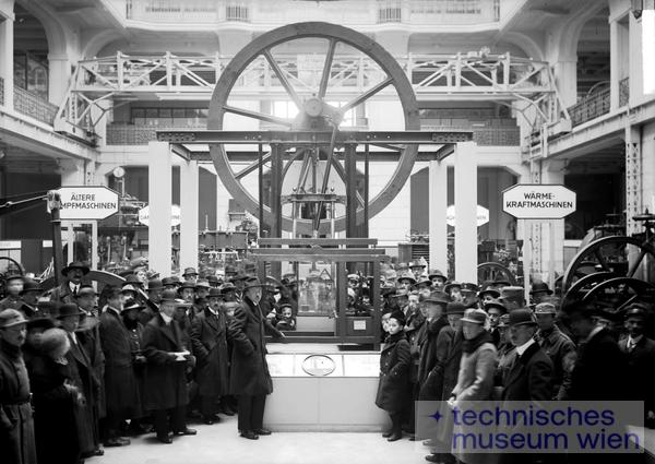 History of Science in CESEE tweet media