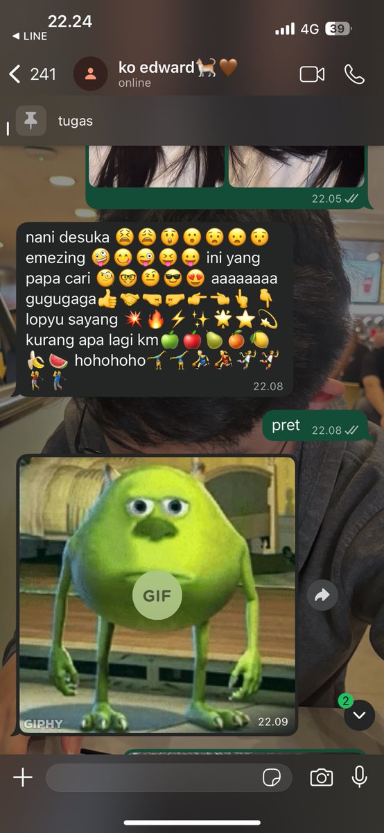 chlorinee tweet media