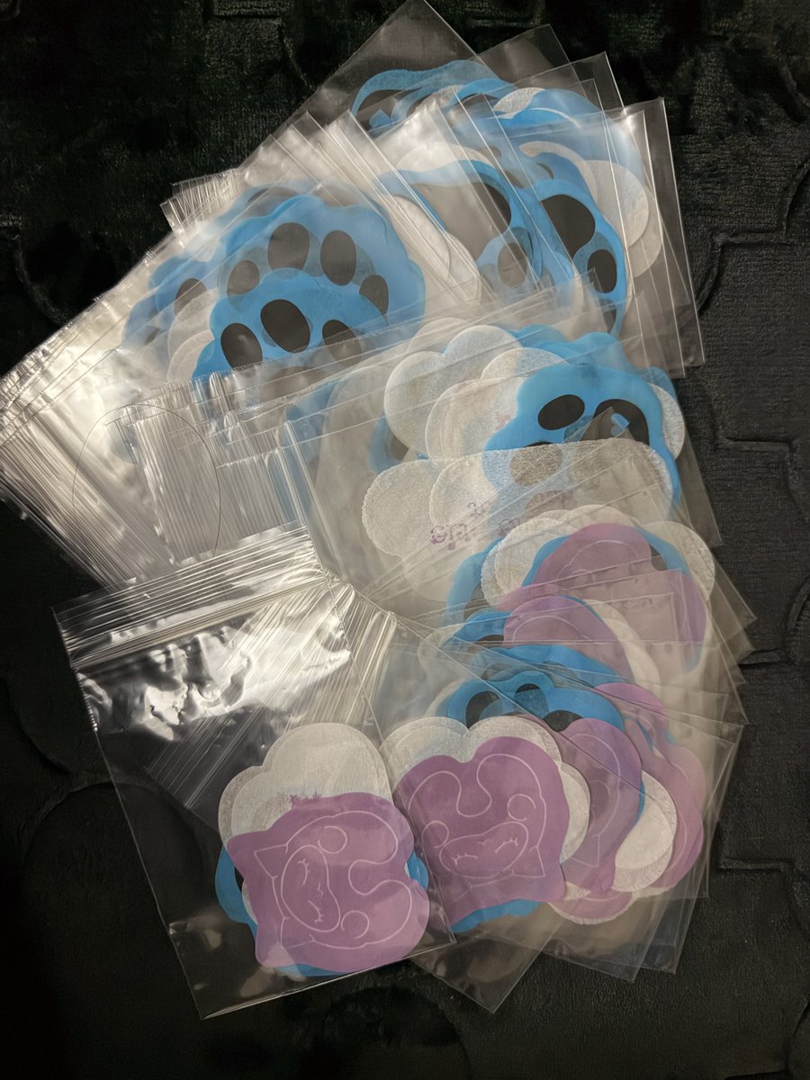 아이나 'ㅅ' 큥 🐶 tweet media