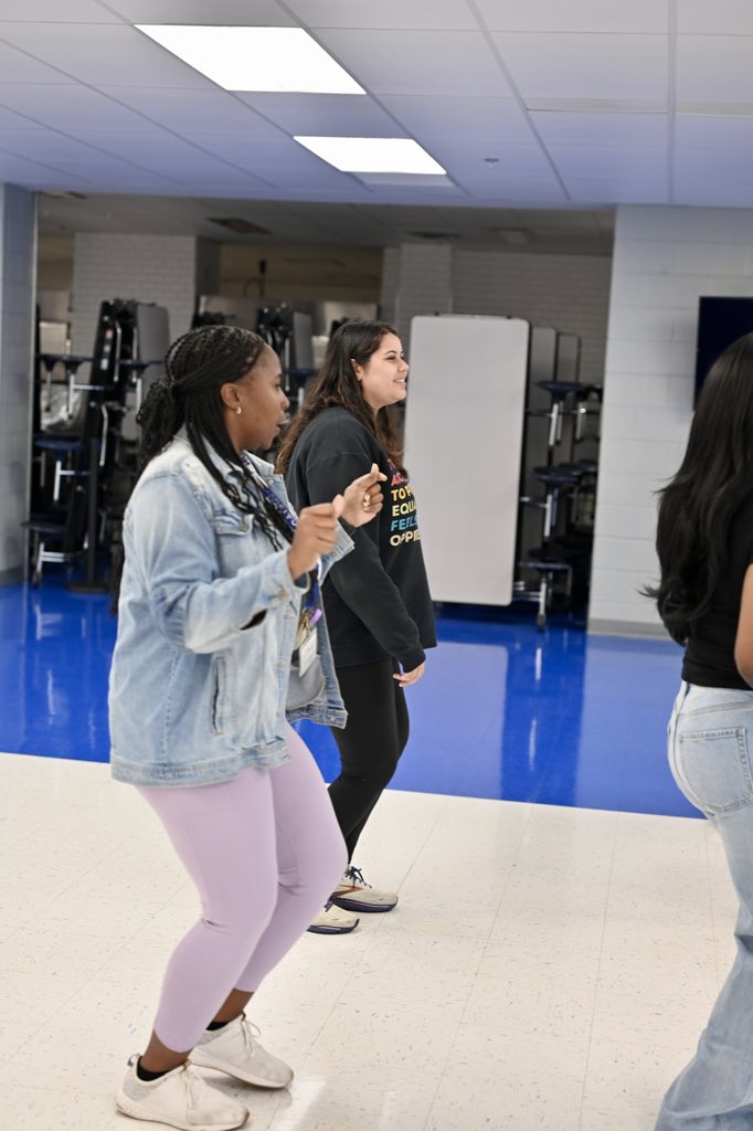 Langston Hughes Middle School tweet media