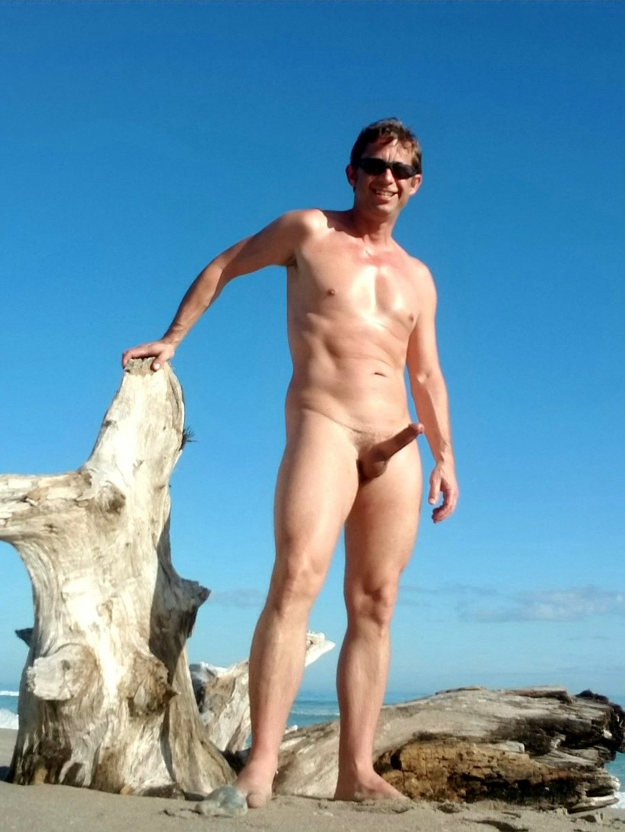 Sporadicdazebare tweet media