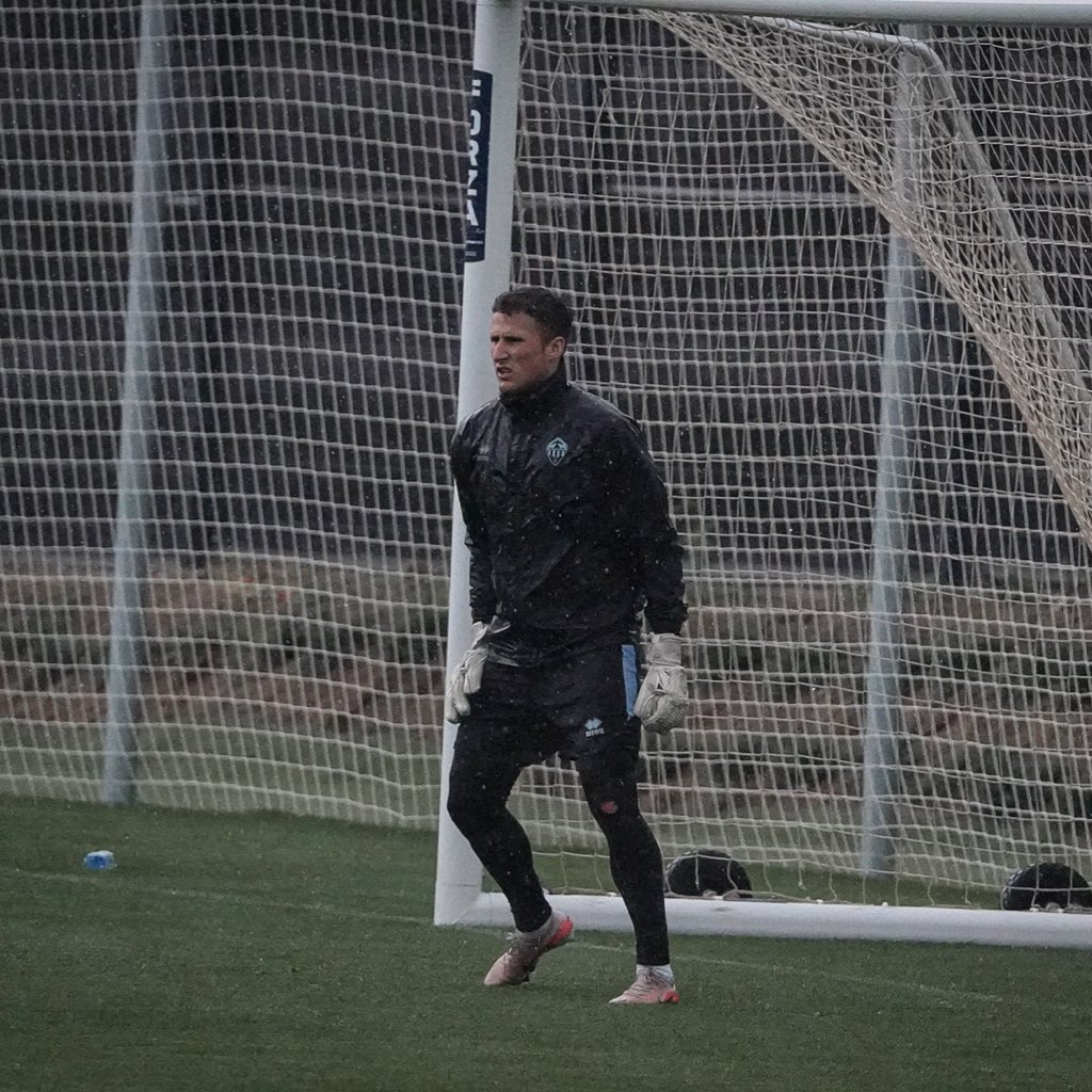 Castellón Plaza tweet media