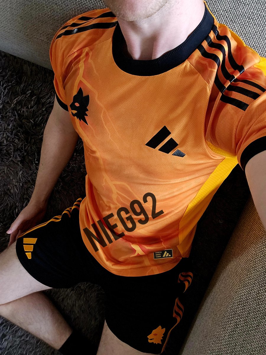 Nieg92 👟🧦🧢🪖⚽️ tweet media