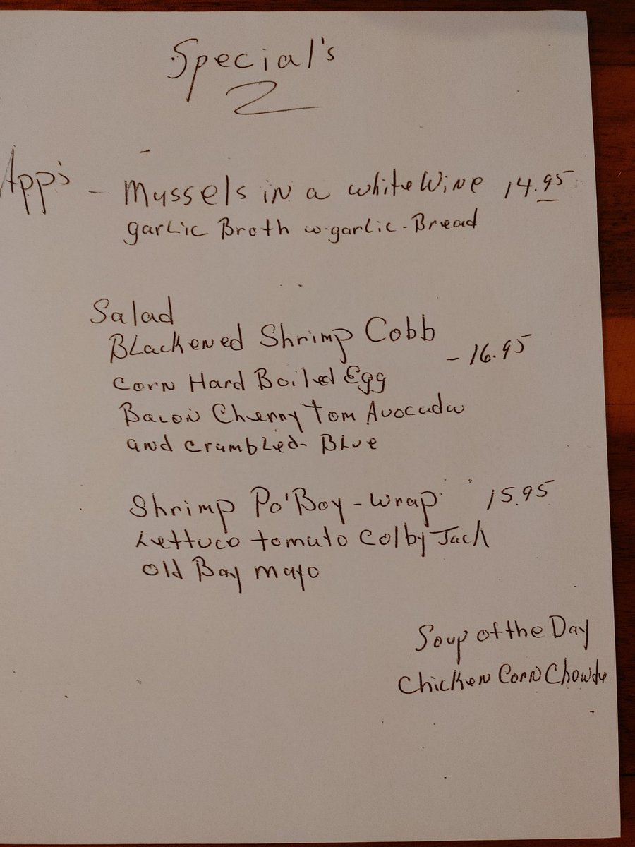 Mulligans Shore Bar tweet media