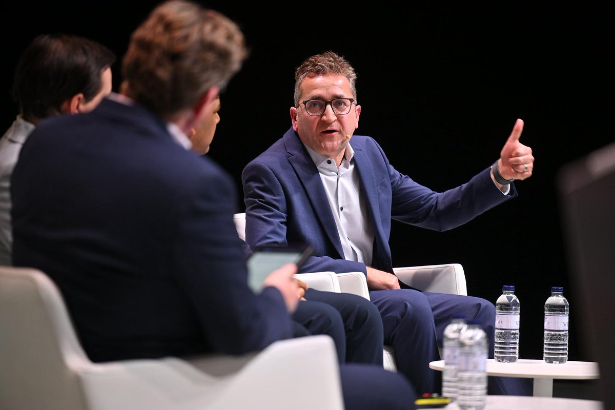 Tech Mahindra tweet media