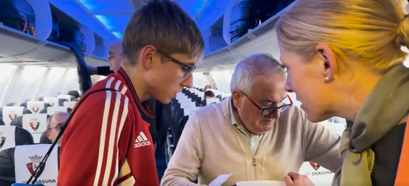 Hot Lesson tweet media