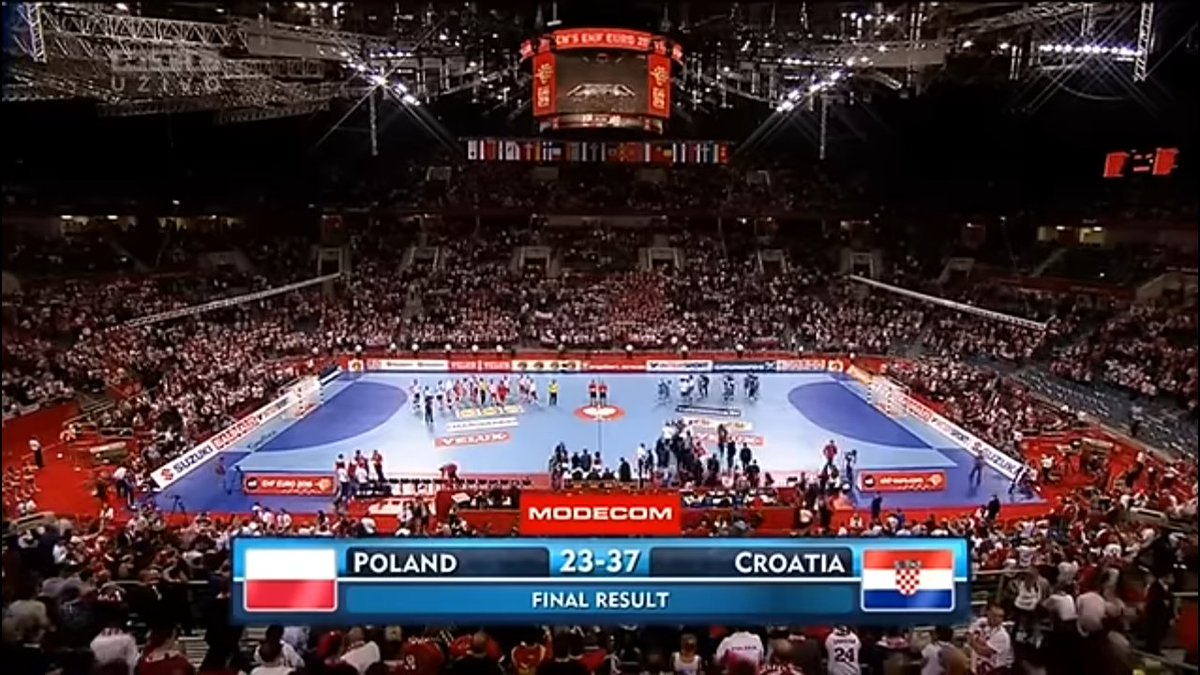 Adrián Caracán tweet media