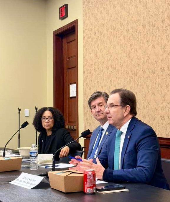 Esteban Moctezuma Barragán tweet media