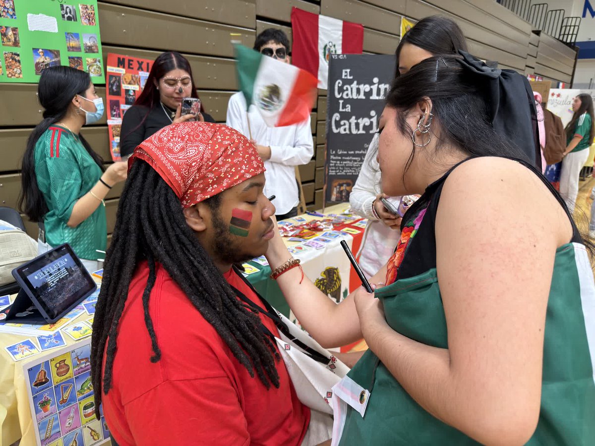 District 214 tweet media