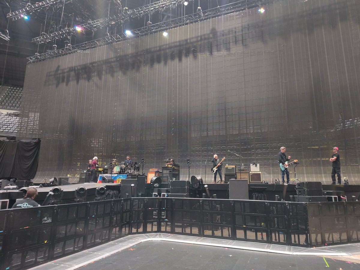 Dancetaremi tweet media