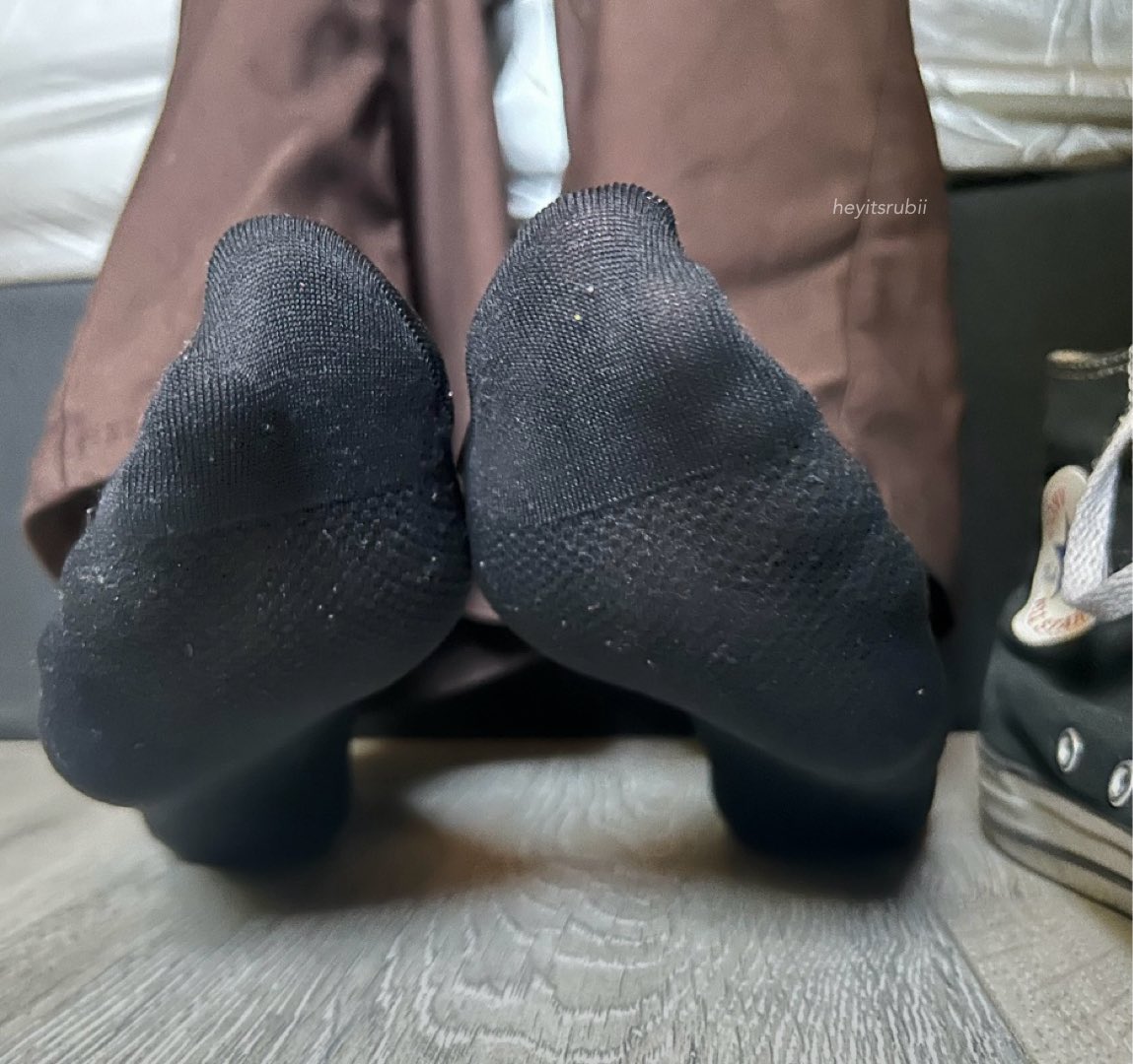 heyitsrubii's tweet photo. let me step on you https://t.co/DPeUkKorwS