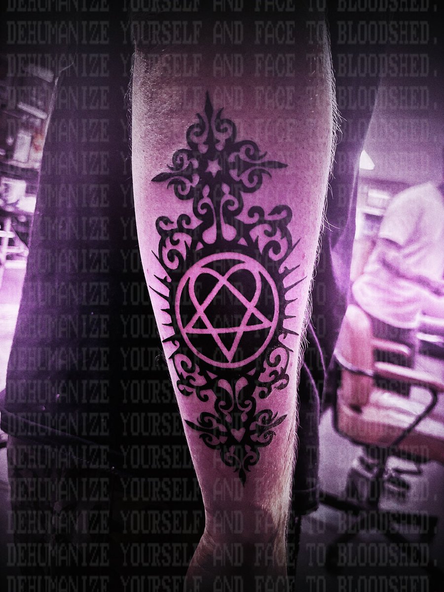 Kibro_'s tweet photo. New HIM ink 🖤 https://t.co/fBgy3JnDzV