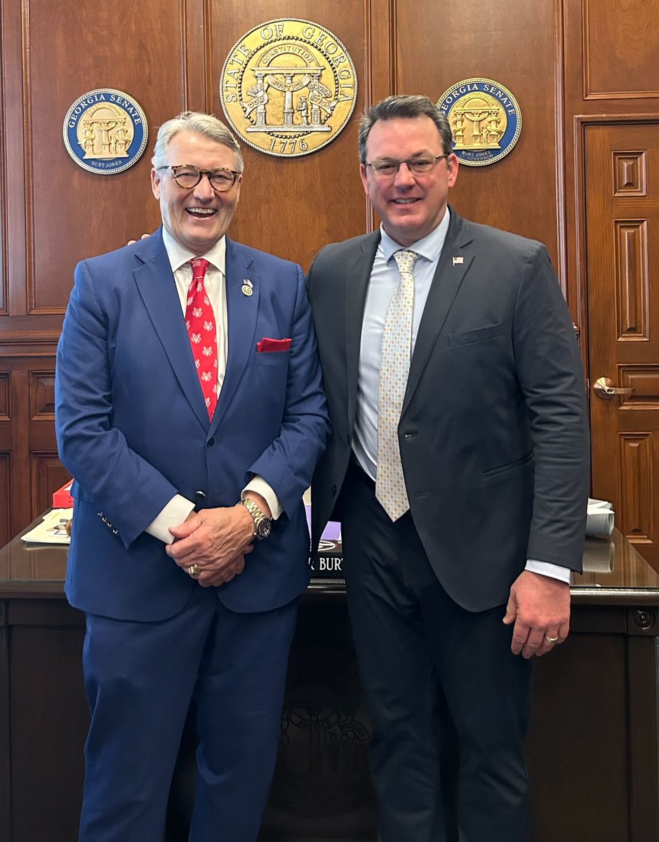 LtGovJonesGA's tweet photo. A busy week at the Capitol connecting with folks from across Georgia, including:

✅ Congressman Rick Allen
✅ Georgia Pharmacy Association
✅ UGA College Republicans
✅ Conditioned Air Association of Georgia representatives

Always appreciate the opportunity to hear from those working to make our state stronger. #gapol