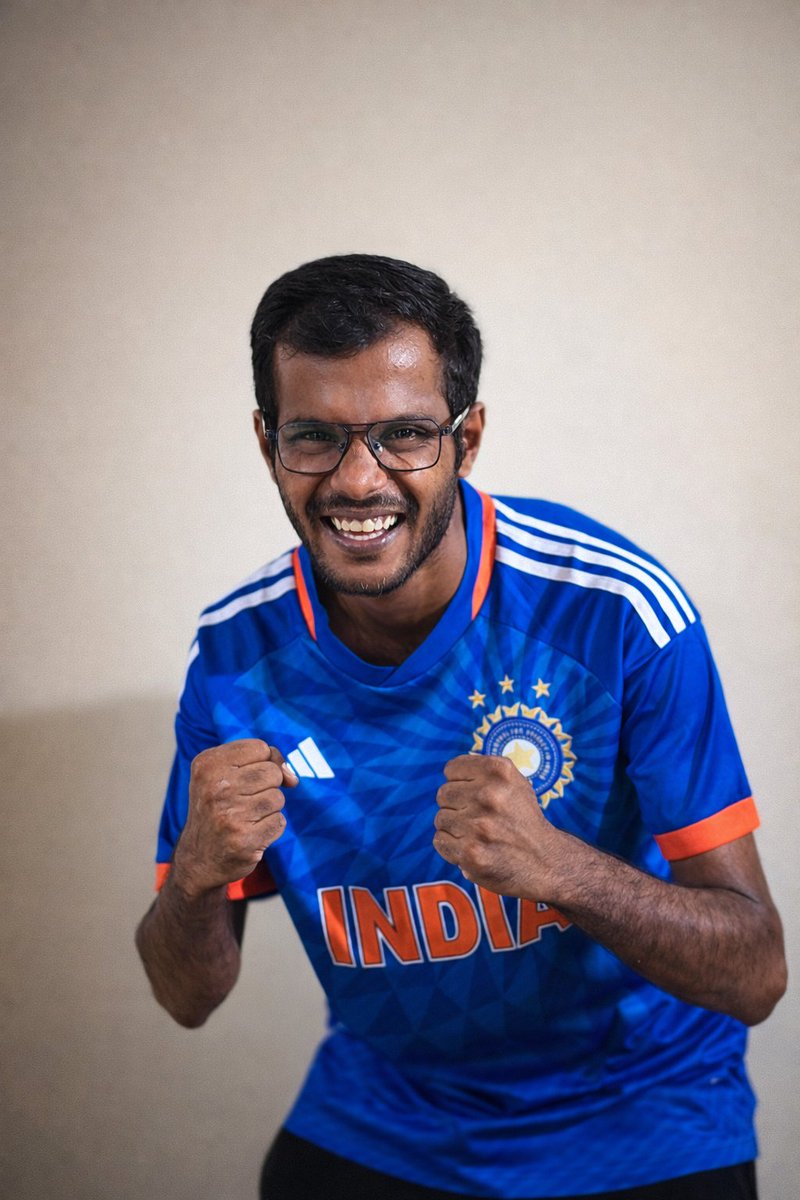 imbong_guy's tweet photo. Not on the field, but the passion is the same. Bleed Blue. 🇮🇳🔥

#TeamIndia #BleedBlue #indiancricket #CricketFever #bharatarmy #ICCMensT20WorldCup #Indvsnz https://t.co/dG10k8Megx