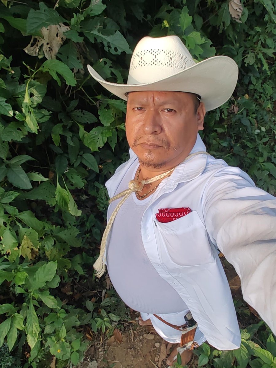 oso4oso12's tweet photo. @AlexanderZ25036 Justino Alvarez  Cabrera  puebla https://t.co/5JV6Ni9HE2